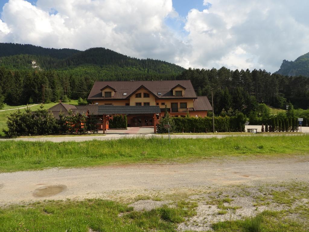 Penzion Montana Терхова Экстерьер фото